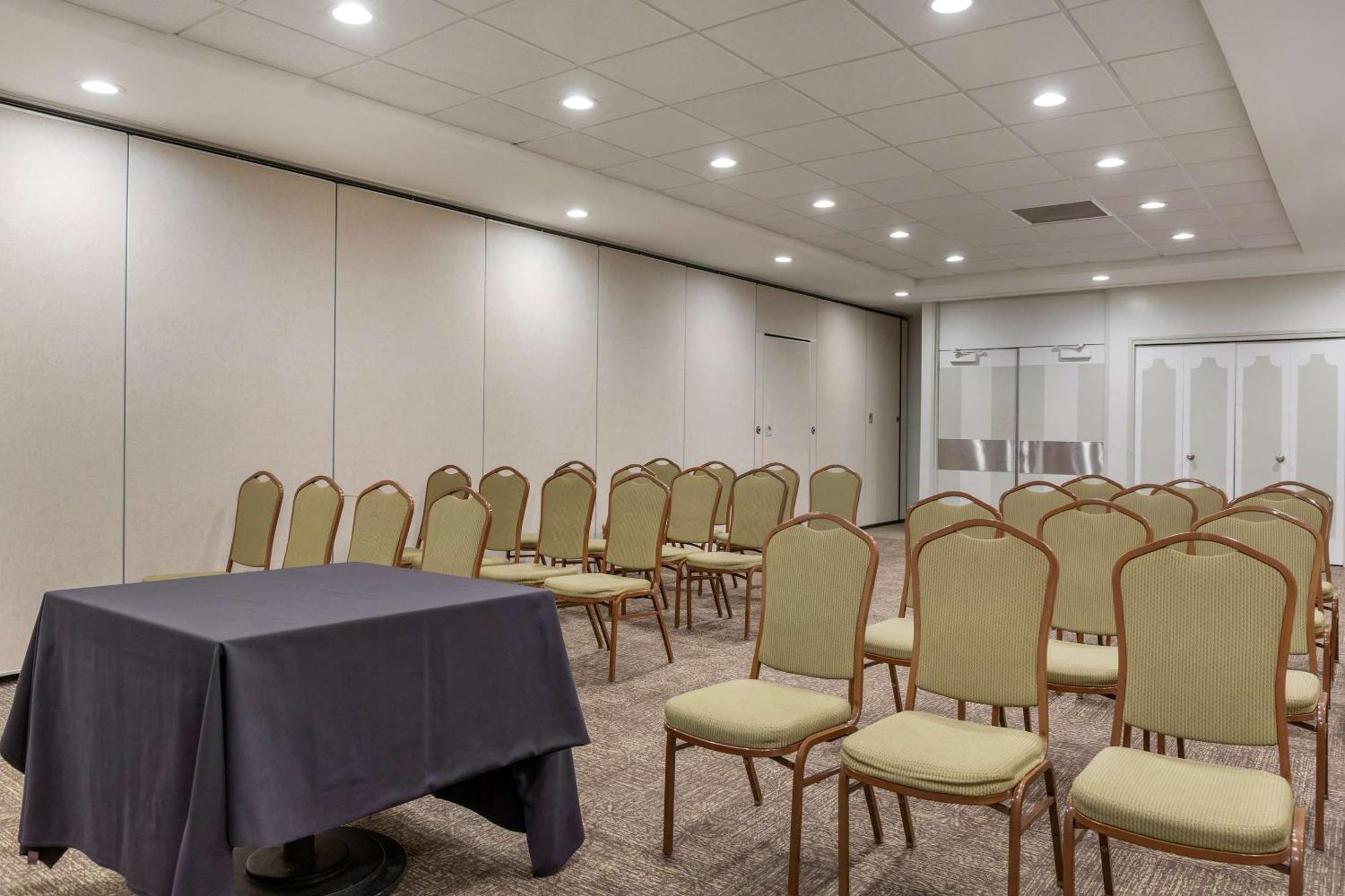 Radisson Hotel Southfield-Detroit Dış mekan fotoğraf