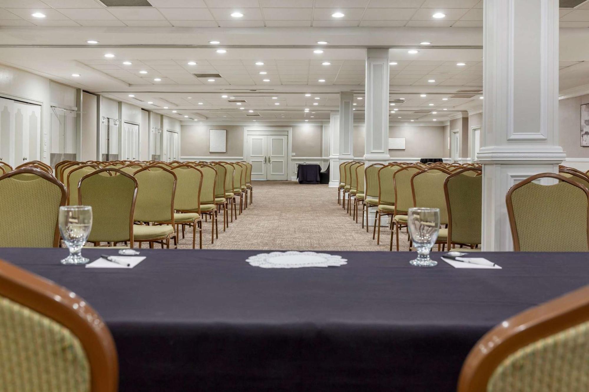 Radisson Hotel Southfield-Detroit Dış mekan fotoğraf